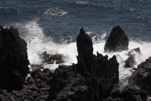 Boulders on the ocean